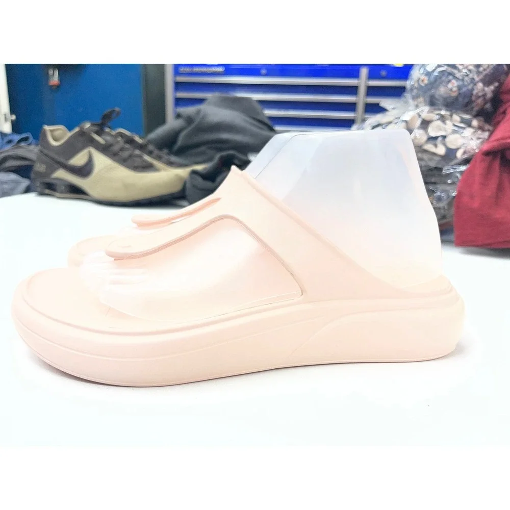 Stuart Weitzman Goldie Jelly Sandals Blush Pink T-Strap Thong Slides SW2017-1 8A